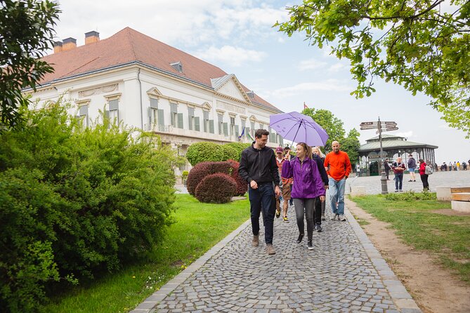 Buda Castle Tour: Fisherman's bastion and hidden gems - Trinity Column and the old pastry shop