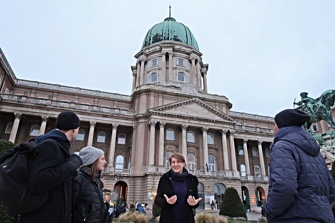 Buda Castle Walking Tour: A Kingdom of Many Nations - Sándor Palace and the Modern State