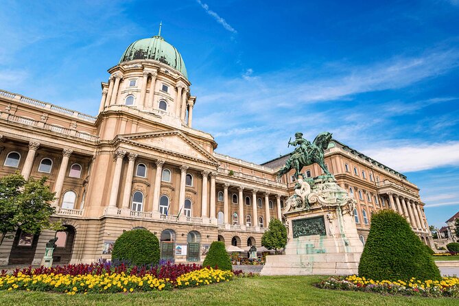 Buda Castle Walking Tour with Audioguide on Your Smartphone - Key points to know before you go