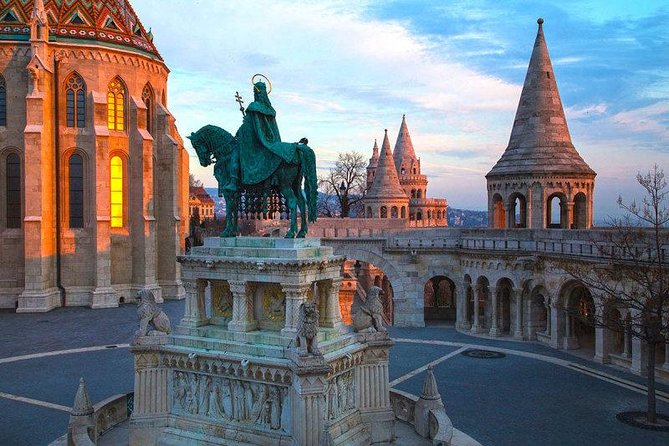 Buda Castle Walking Tour with Matthias church entry, Cake&Coffee - Is $99.62 a fair price?