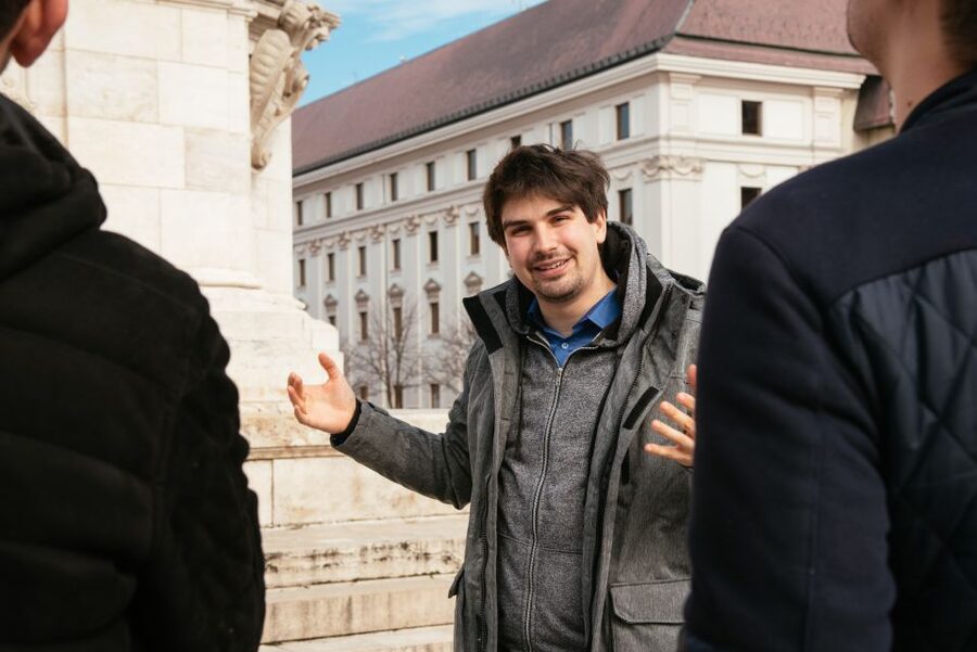 Budapest: Buda Castle District Walking Tour with a Historian - Why Buda Castle works best with a historian
