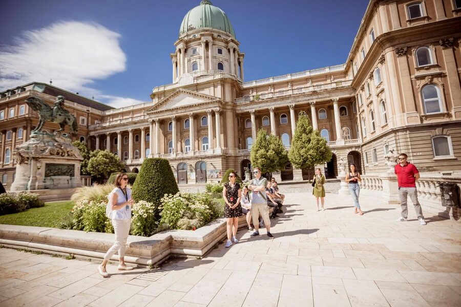 Budapest: Buda Castle Walk with Saint Stephen's Hall - Hunyadi Court and the stories behind the stone