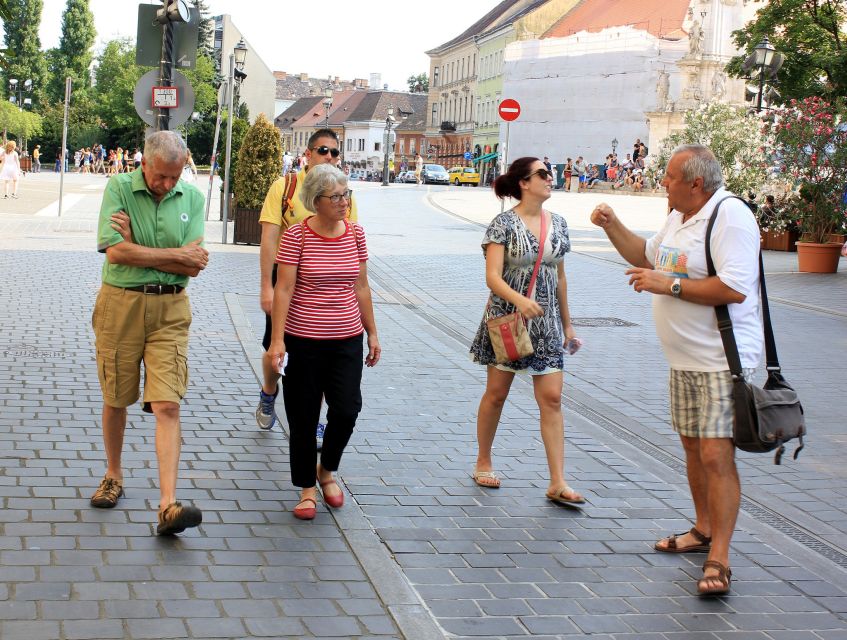 Budapest: Castle District Walk with Matthias Church Entry - The Funicular and Royal Palace courtyards