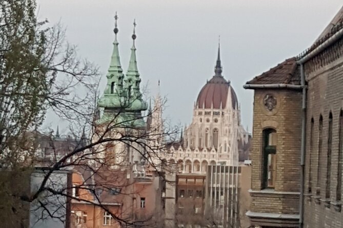 Budapest: Castle District Walking Tour - Matthias Church and the layered religious past