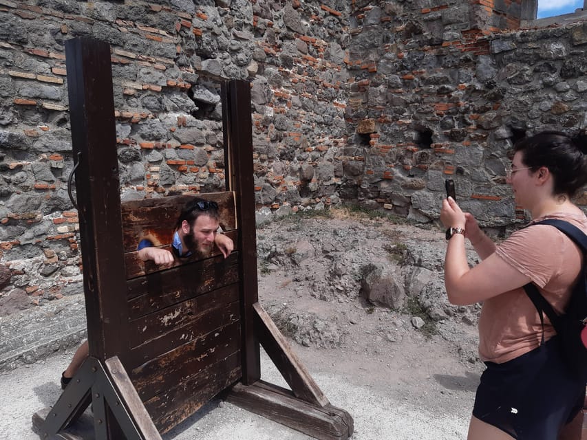 Budapest Hike to Visegrád Castle w or wo Sauna/Danube beach - Who should book this hike