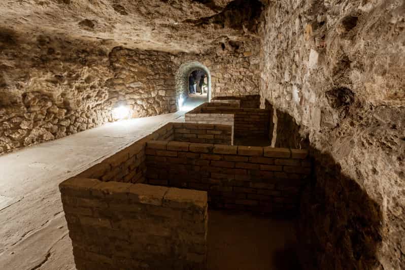 Budapest: The WWII Siege of Buda Castle & Bomb Shelter Tour - Is $24 a fair price?