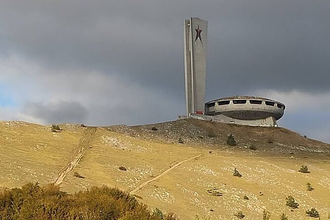 Buzludzha Monument and Tsarevets Fortress in Bulgaria Private - Mountain weather and what to pack
