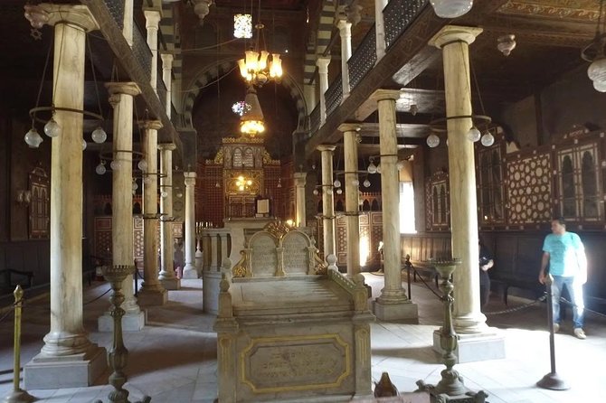 Cairo 2-Day Private Tours Pyramids Museum Citadel Khan El Khalili With Lunch - Saladin’s Citadel and the Mohammed Ali Mosque