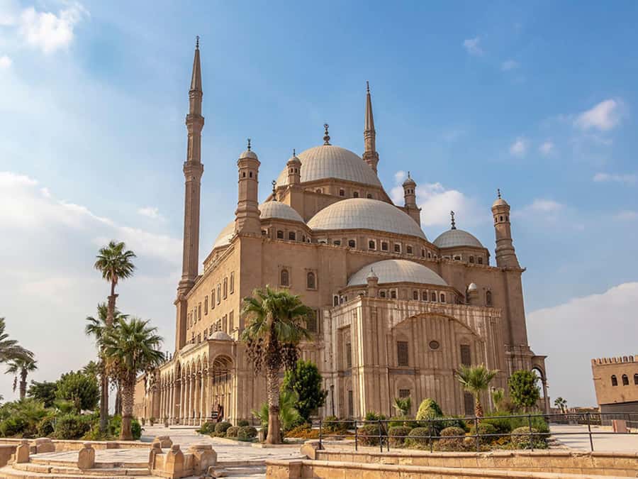 Cairo: Egyptian Museum, Citadel, and Old Cairo Guided Tour - Egyptian Museum: a guided introduction to ancient Egypt