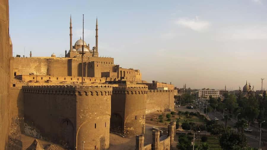 Cairo: National Museum, Saladin Citadel & Khan El Khalili. - Who should book this experience?