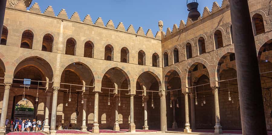 Cairo: Salah El Din Citadel and Old Cairo Bazar Guided Tour - The Egyptian Museum adds the famous treasures