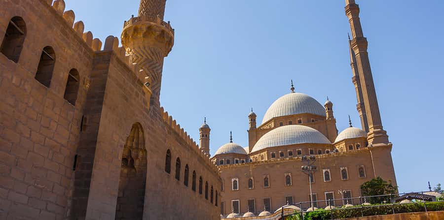Cairo: Salah El Din Citadel and Old Cairo Bazar Guided Tour - Old Cairo brings three faiths into one walk
