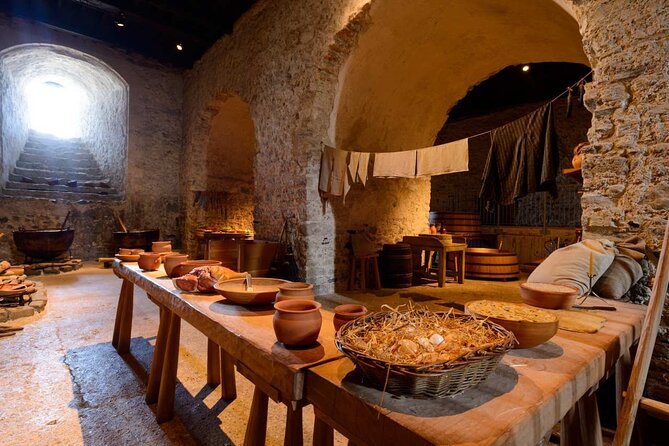 Canterbury Cathedral, Dover Castle & White Cliffs Guided Day Tour from London - The White Cliffs: a short stop with a big view