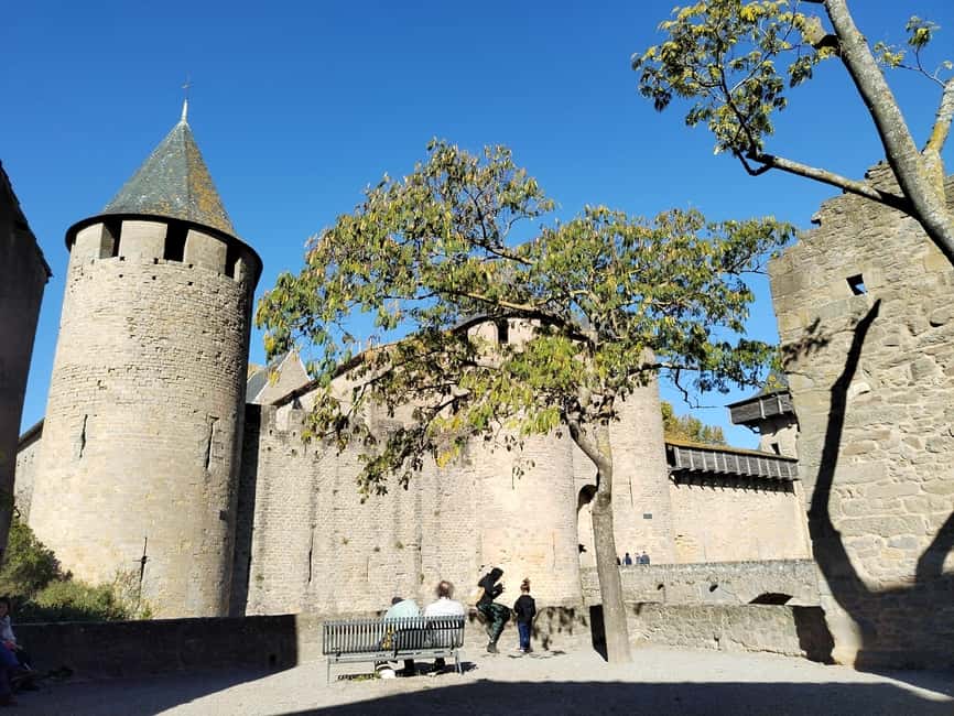 Carcassonne: Private Guided Tour of the Medieval Fortress - Should You Book the 2-Hour or 3-Hour Tour?