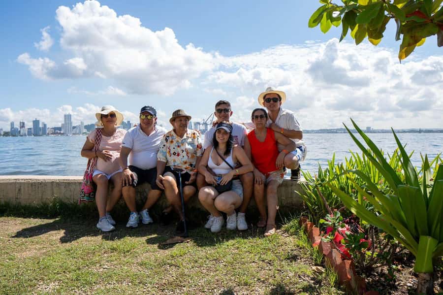Cartagena: CITY TOUR IN ENGLISH, Old city, Monuments, Castle - Key points at a glance