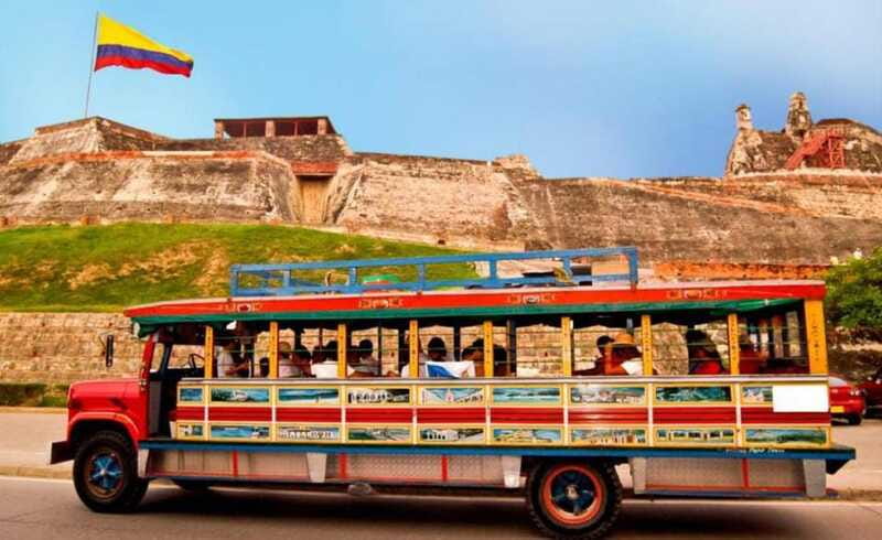 Cartagena: Panoramic City Tour, Monuments, Walls, Castle - Walking the walled city from the Clock Tower