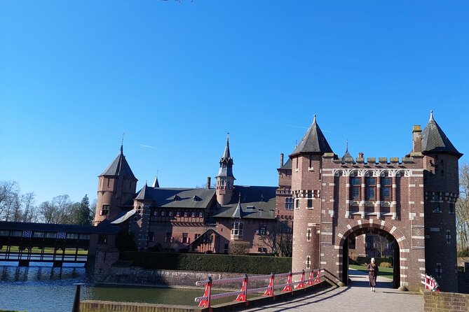 Castle De Haar Small-Group Tour from Amsterdam - First look at a rebuilt medieval castle