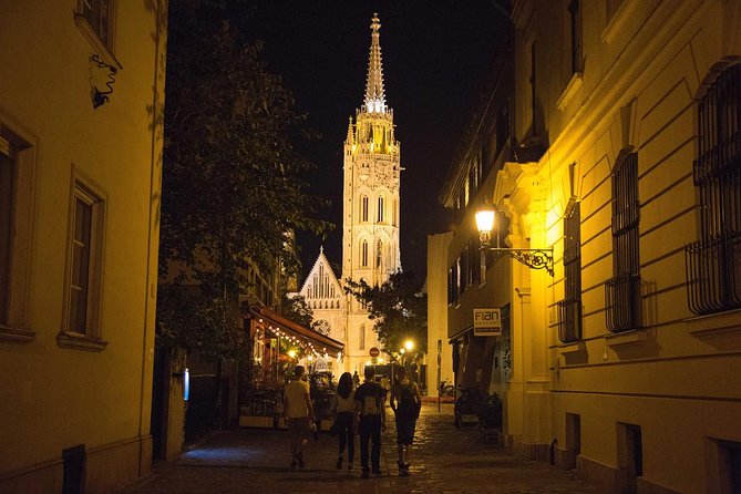 Castle District tour with Matthias Church Ticket & Cake & Coffee - Fisherman’s Bastion and the first views