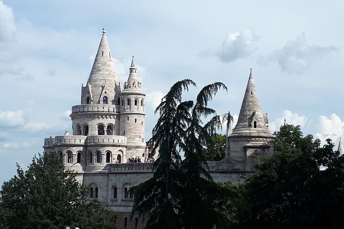 Castle district walk with legends - Why the Castle District works so well for a legends walk