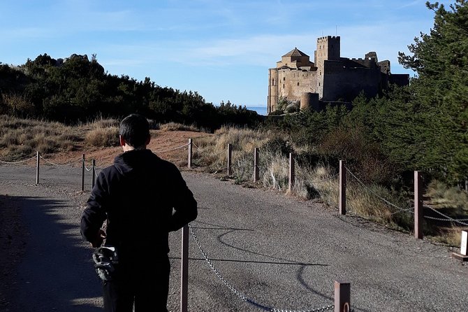 Castle of Loarre- Collegiate Church of Bolea - What the private format changes