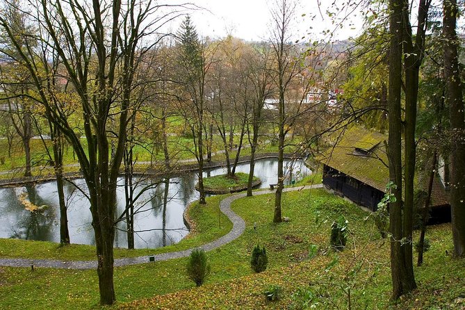 Castles of Transylvania - Small group tour from Bucharest - Walking through Brasov’s medieval center