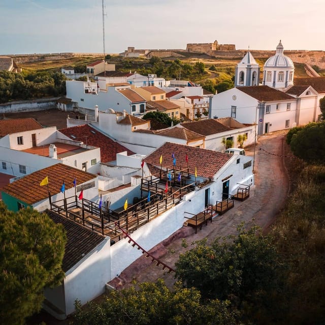 Castro Marim Medieval Trip: Visit Castle + Medieval Tavern - Inside the castle and Archaeological Museum