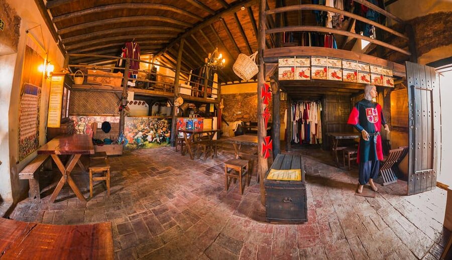 Castro Marim Medieval Trip: Visit Castle + Medieval Tavern - The Templar shop and Senescal Brewery