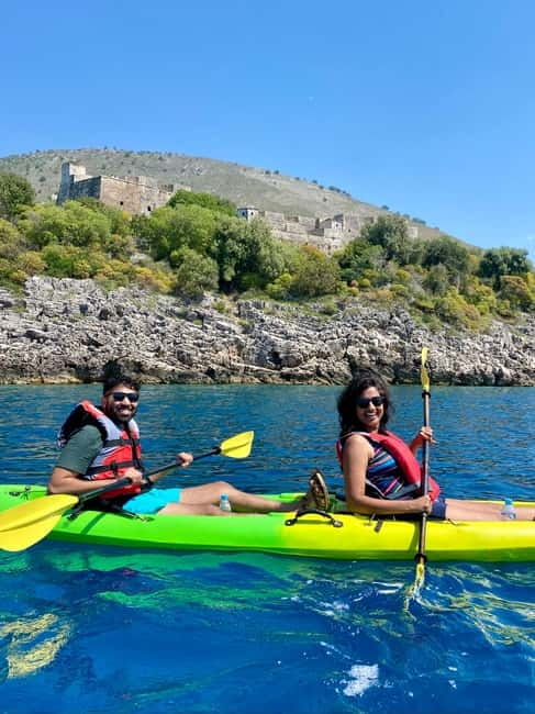 Caves of Porto Palermo: Kayak/SUP Tour with Castle Sea View - Thirty minutes at the first quiet beach