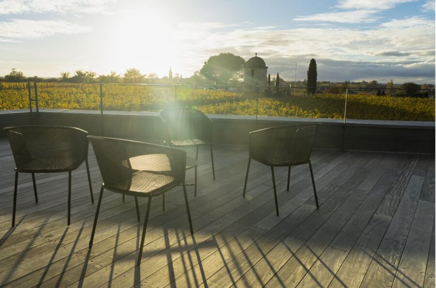 Château Balestard La Tonnelle : The "Origins" tour - The small-group format and guide style