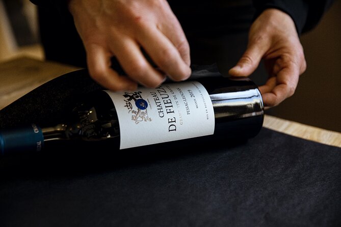 Château de Fieuzal, Pessac-Léognan: Visit and Tasting - A small group makes the visit more personal