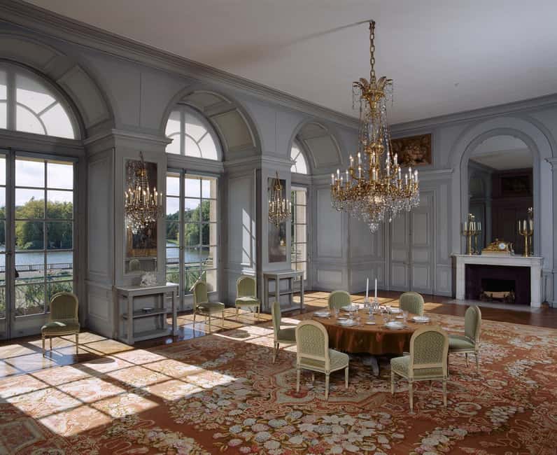 Chateau of Rambouillet Entrance Ticket - Why Rambouillet feels different from a grand palace