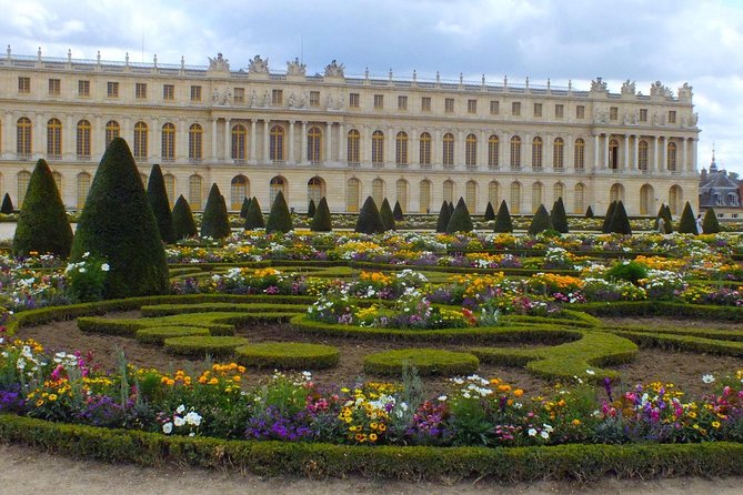 Château of Versailles and Marie Antoinette's Petit Trianon Private Tour - What the best guides add