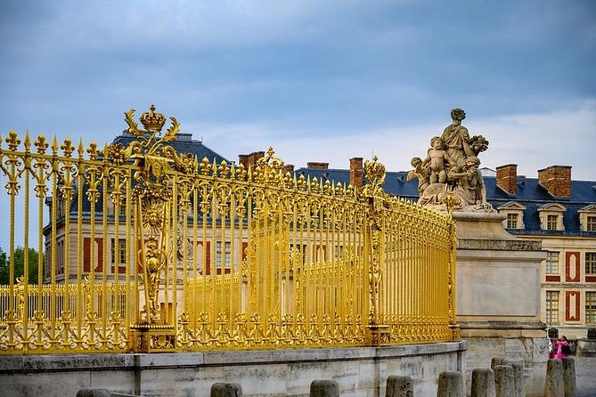 Château of Versailles and Marie Antoinette's Petit Trianon Private Tour - Who should book this experience?