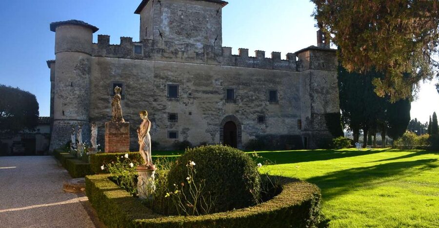 Chianti Rufina: Wine Tour in Castle & Historical Villa - Key points to know before you go