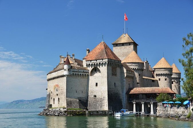 Chillon Castle Entrance Ticket in Montreux - Why Chillon Castle Works So Well as a Montreux Excursion