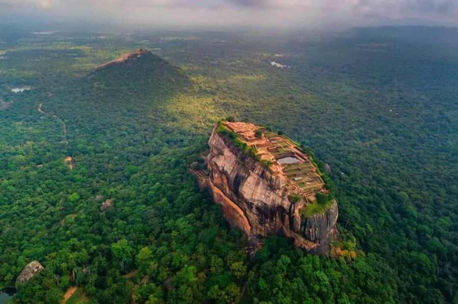 Colombo: Sigiriya Rock Fortress & Dambulla Cave Temple Tour - What to pack for a smoother day