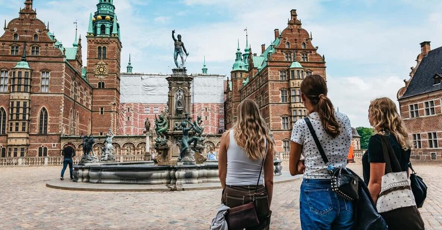 Copenhagen: Kronborg, Frederiksborg Castle and Roskilde Tour - Key points to know