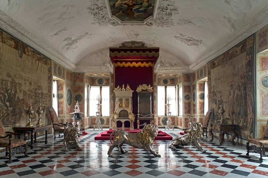 Copenhagen: Rosenborg Castle Entry Ticket - Timing, entry, and practical rules