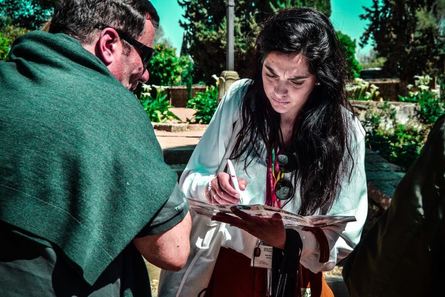 Cordoba: 2.5-Hour Guided Jewish Quarter and Alcazar Tour - Key points to know before booking