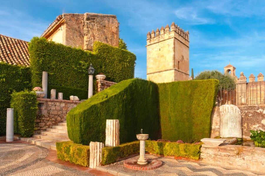 Cordoba: Alcazar of Christian Monarchs 1–Hour Guided Tour - Roman mosaics and an ancient sarcophagus