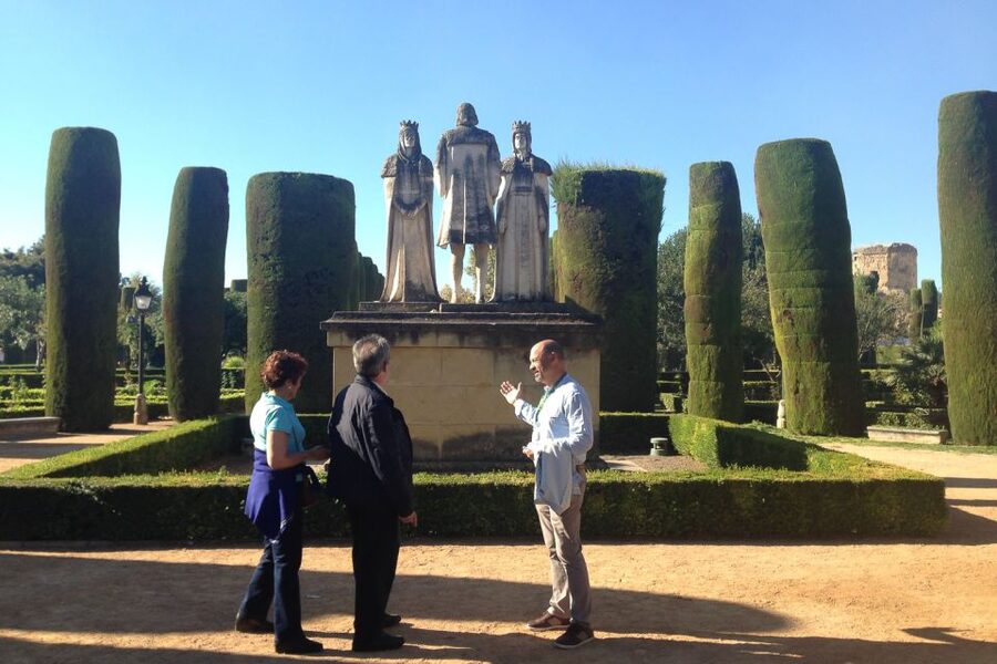 Cordóba: Gardens & Fortress of Catholic Monarchs Guided Tour - The gardens and Avenue of the Monarchs