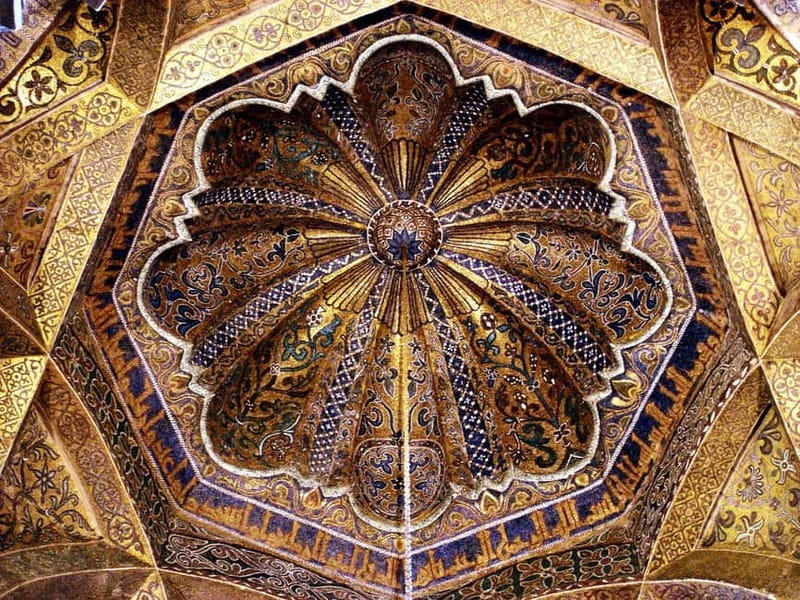 Córdoba: Jewish Quarter, Mosque, and Alcázar Tour - Why the Mosque-Cathedral deserves a guided visit