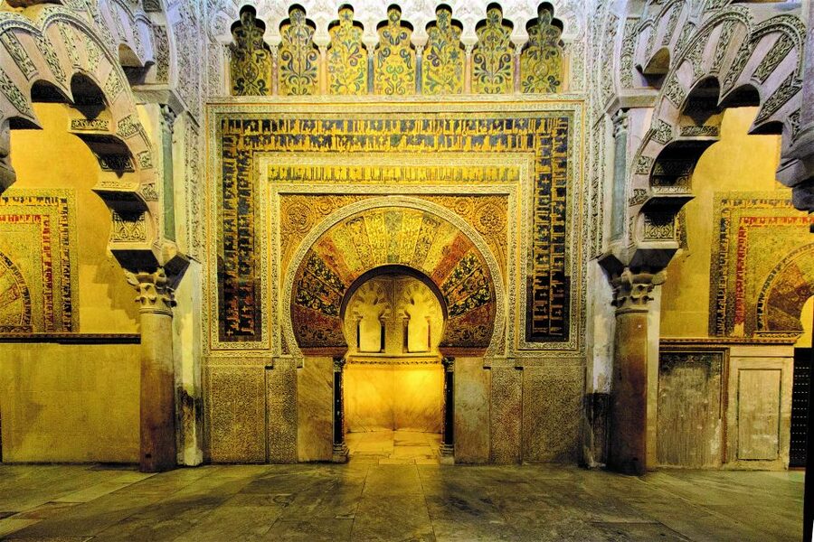 Córdoba: Mosque-Cathedral & Alcazar Guided Tour - Key points to know before booking