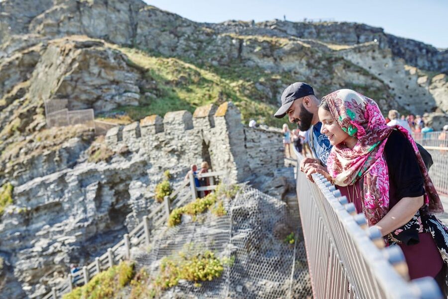 Cornwall: Tintagel Castle Entry Ticket - Crossing the Tintagel Footbridge Above the Atlantic