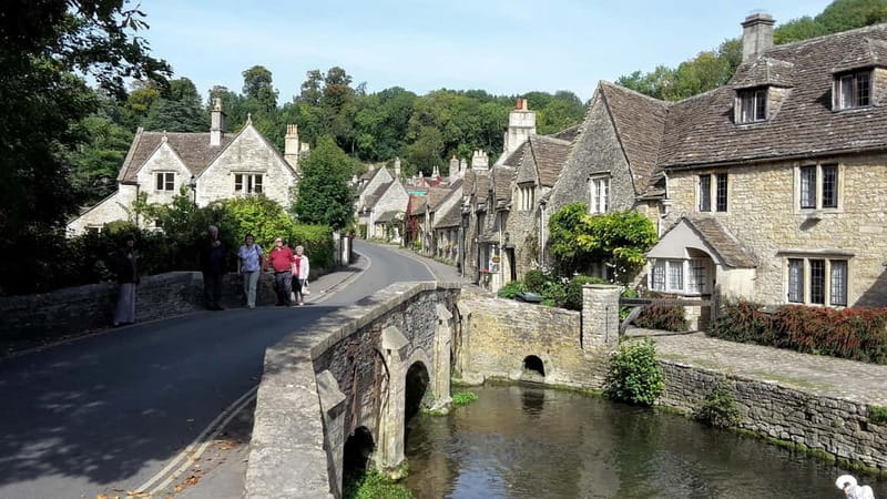 Cotswolds: Bath, Tetbury & Castle Combe tour - Tetbury and its royal connections