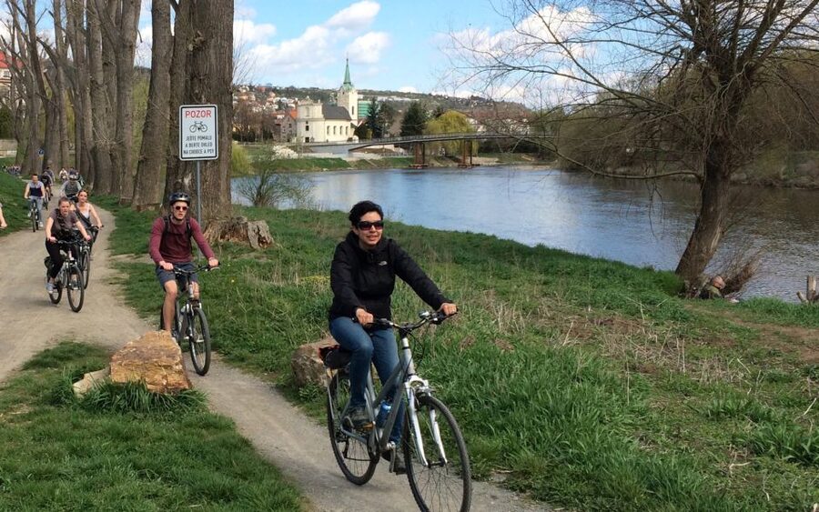 Countryside Bike Tour From Prague To Karlstejn Castle - Walking up to the Gothic fortress