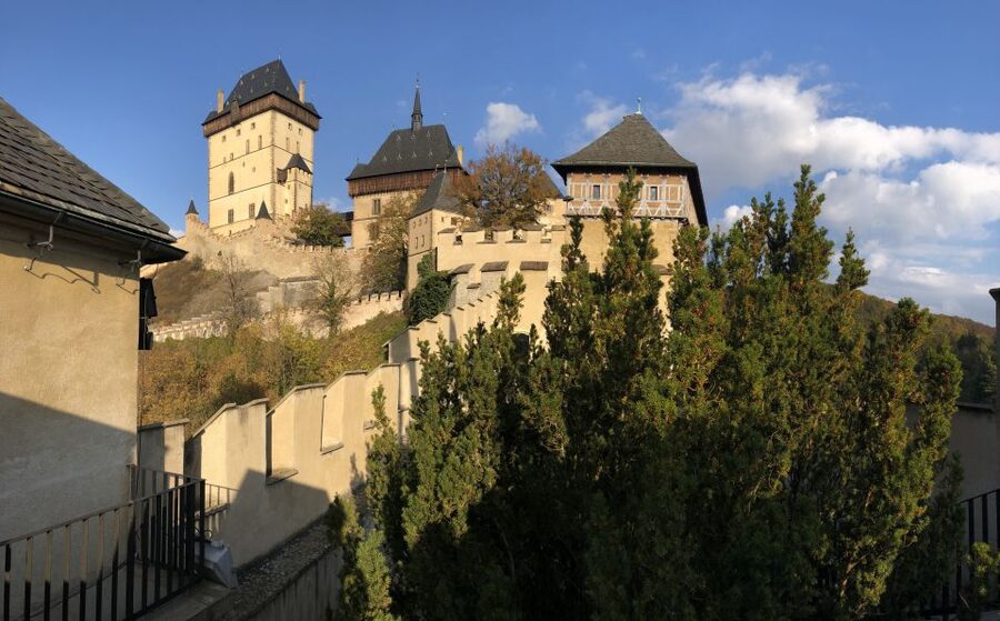 Coutryside bike tour to Karlstejn Castle. - Arriving in Karlstejn Village