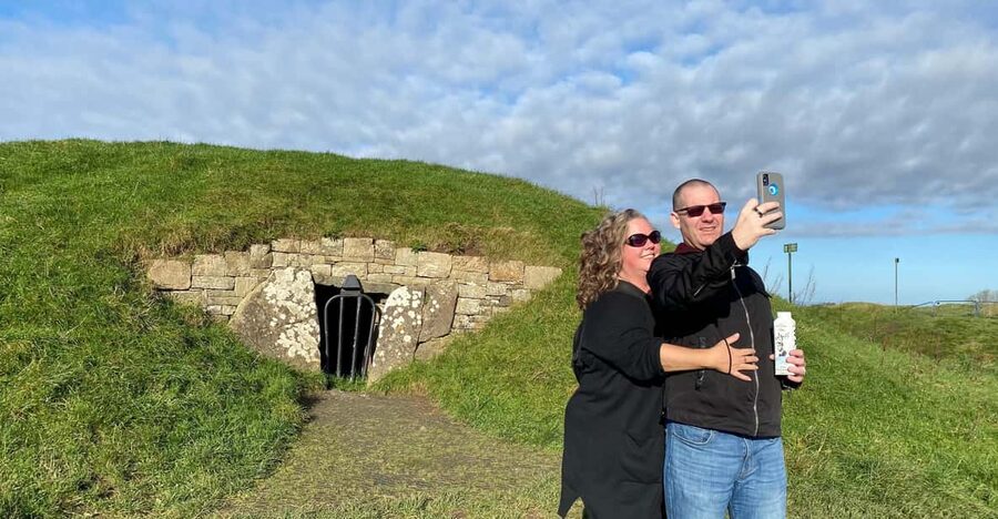 Day Tour: Hill of Tara Trim Castle Boyne Valley Celtic sites - Bective Abbey and a picnic among the ruins