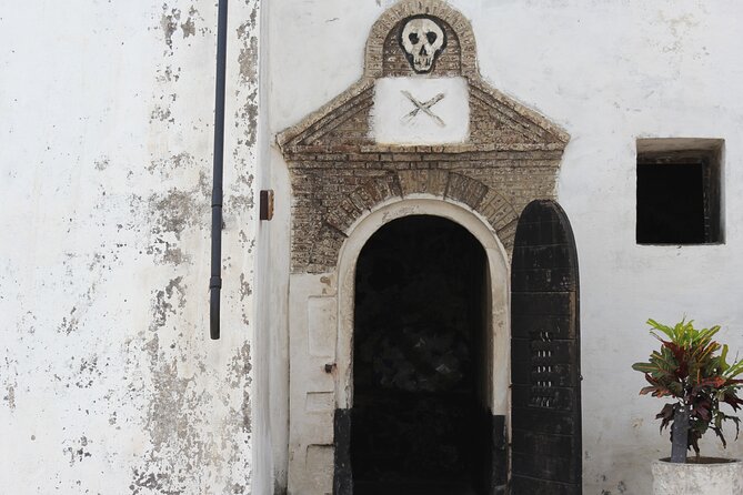 Day Tour to Kakum National Park, Cape Coast and Elmina Castles - Cape Coast Castle: history inside the walls