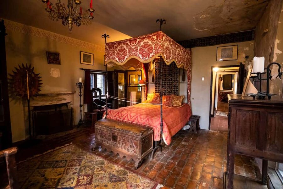 Day Trip from Boston: Explore Hammond Castle Museum - Why Hammond Castle feels so unexpected